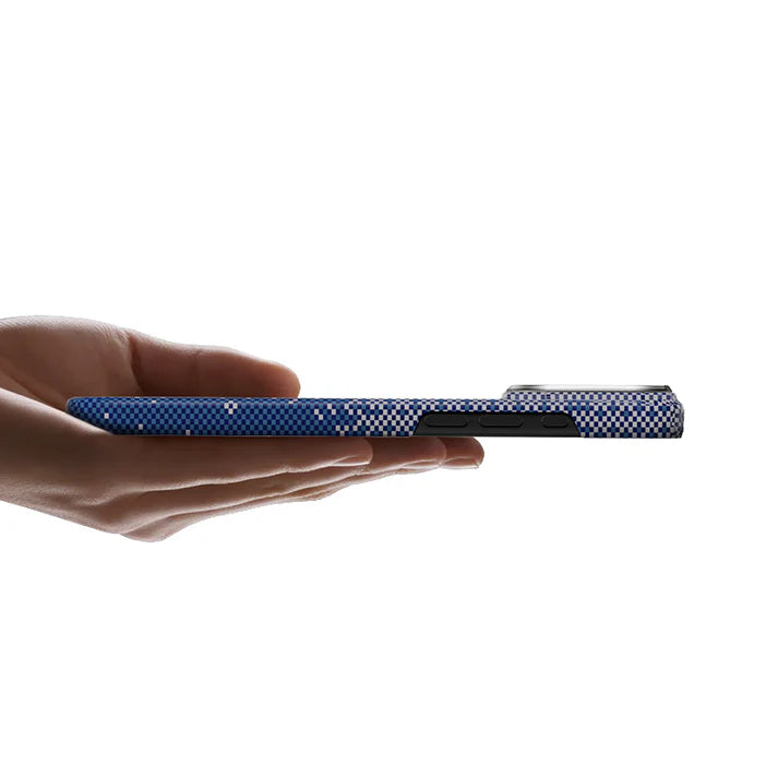 Mocoll iPhone 17 Pro Max: Kevlar Magnetic Case with Floral Cascade Design - Blue